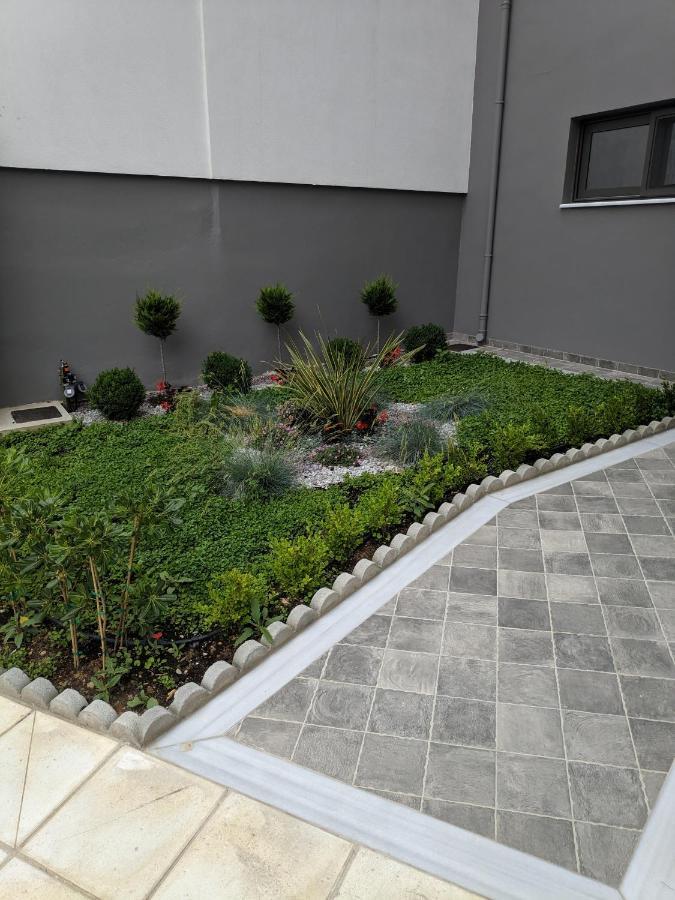 Stylish Ground Floor Maisonette Волос Экстерьер фото
